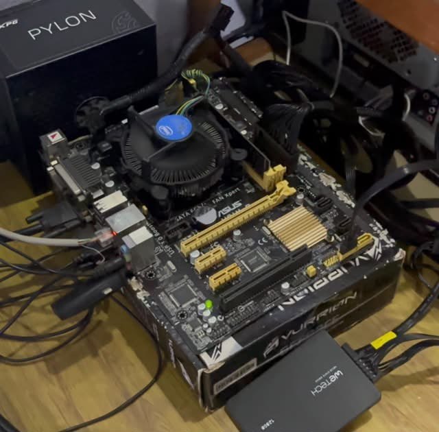 Paketan Motherboard H81 Pentium G3240 SSD 120GB - Foto 1